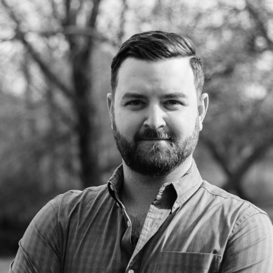cropped-headshot_square_bw.png